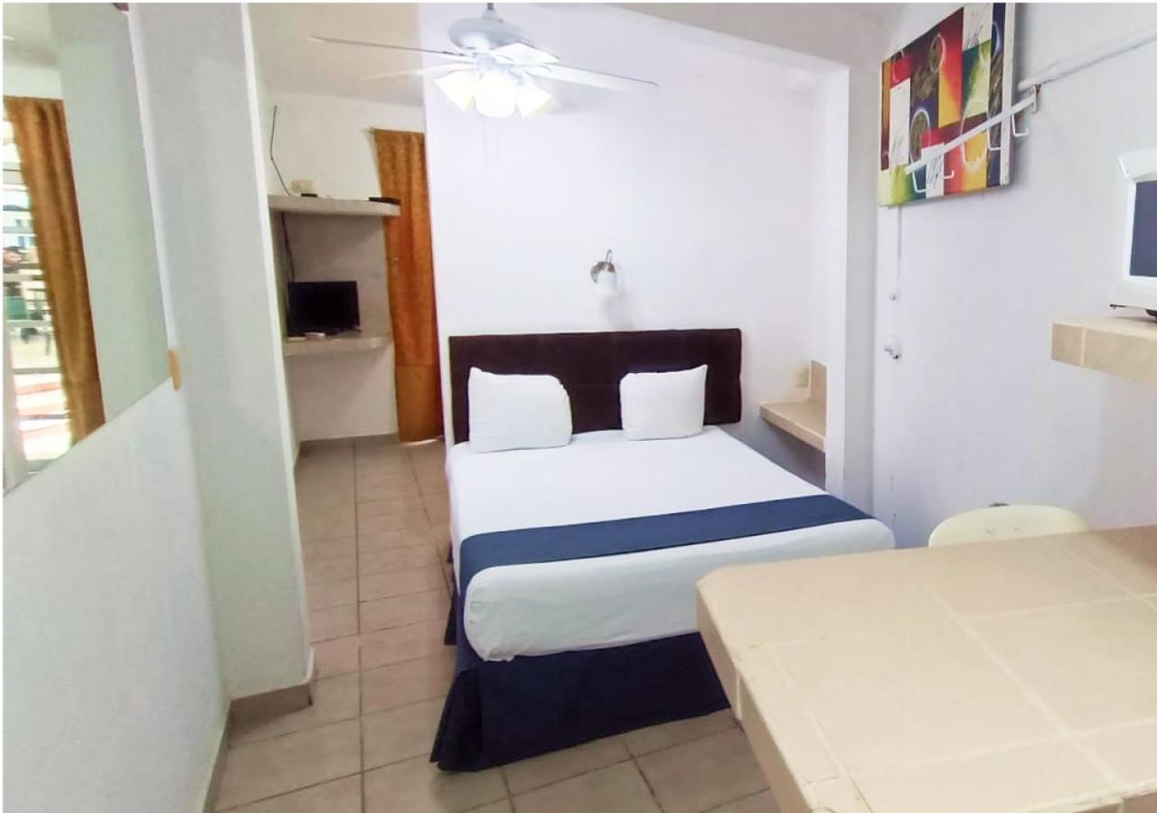 Tulipanes Cancun Exterior photo