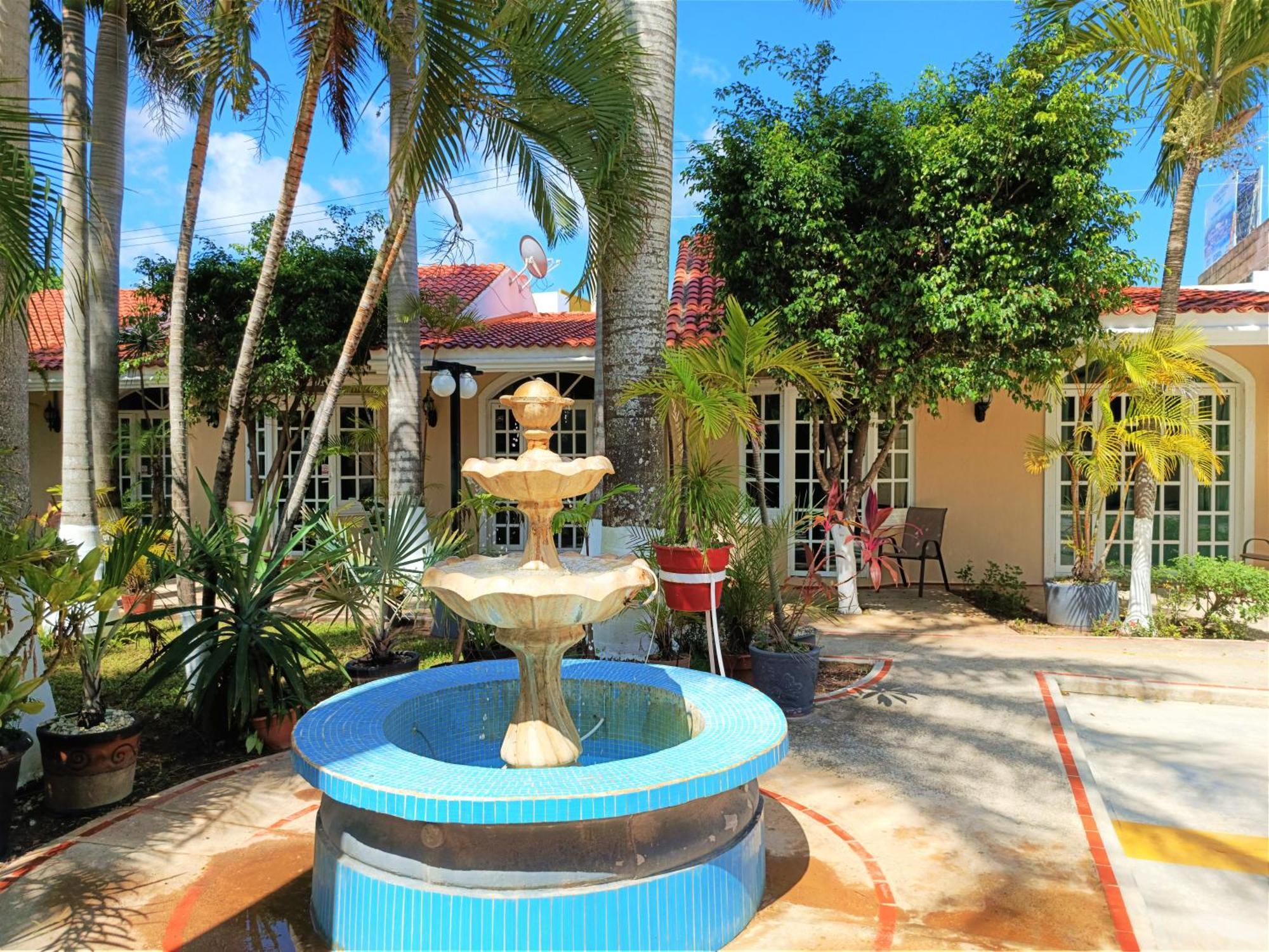 Tulipanes Cancun Exterior photo