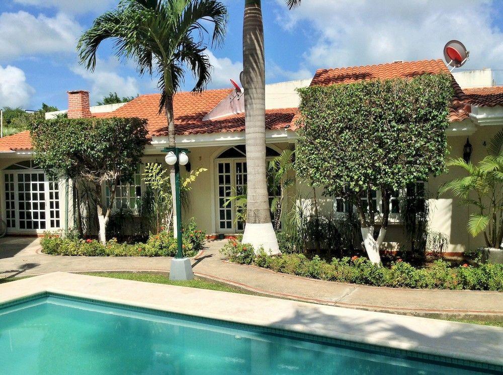 Tulipanes Cancun Exterior photo