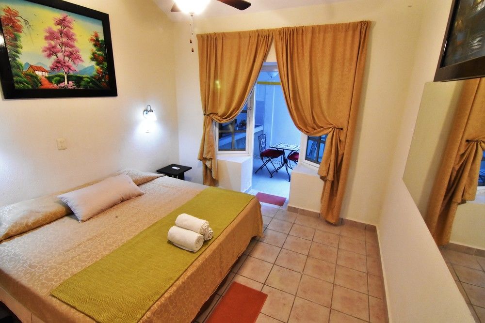 Tulipanes Cancun Exterior photo