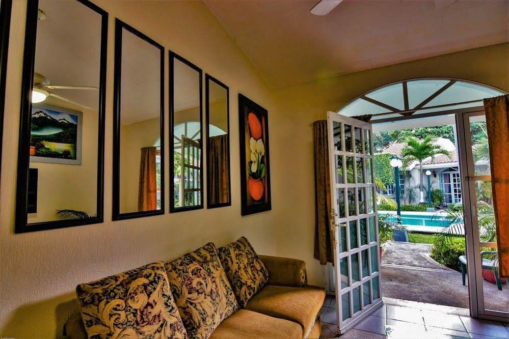 Tulipanes Cancun Exterior photo