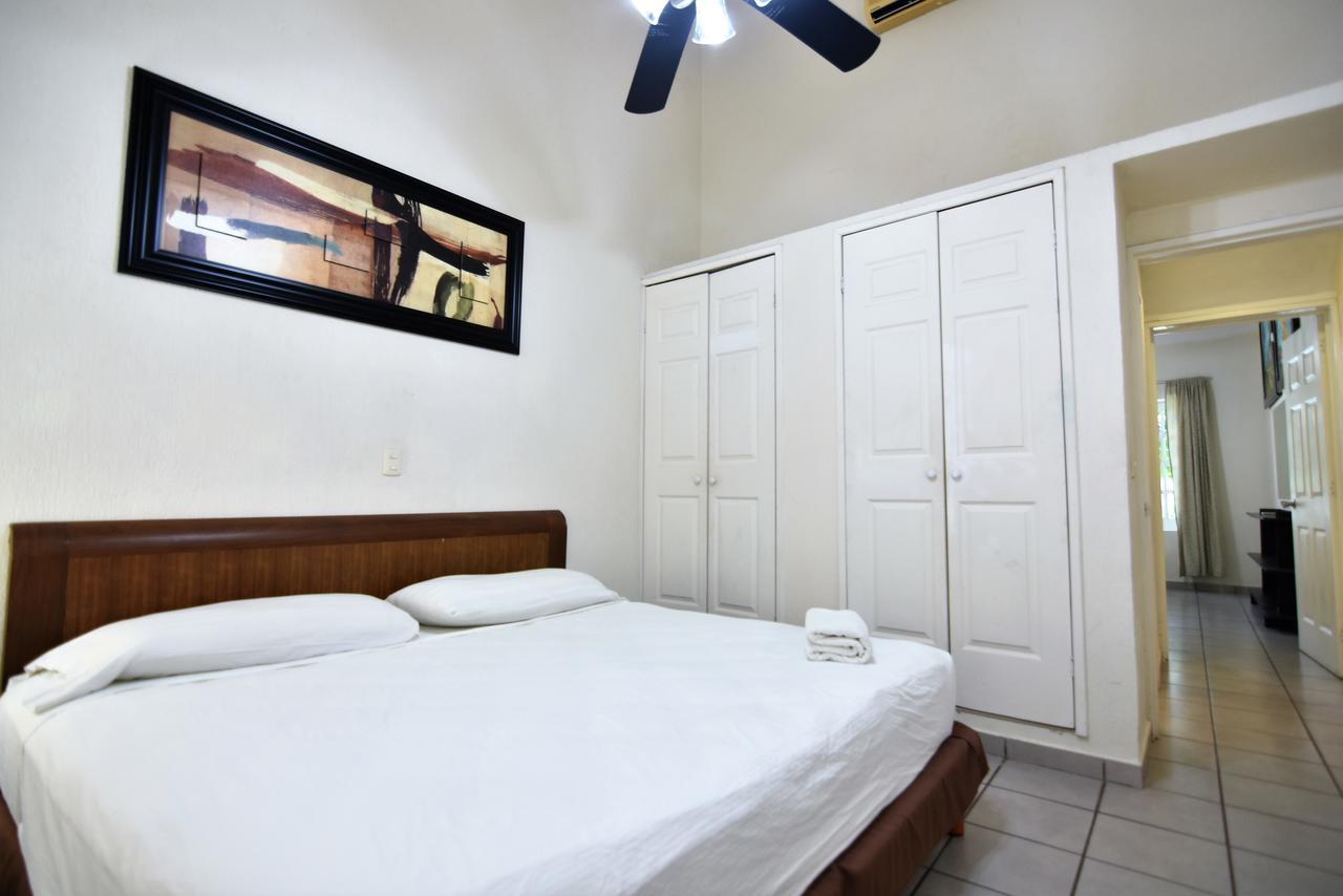 Tulipanes Cancun Exterior photo