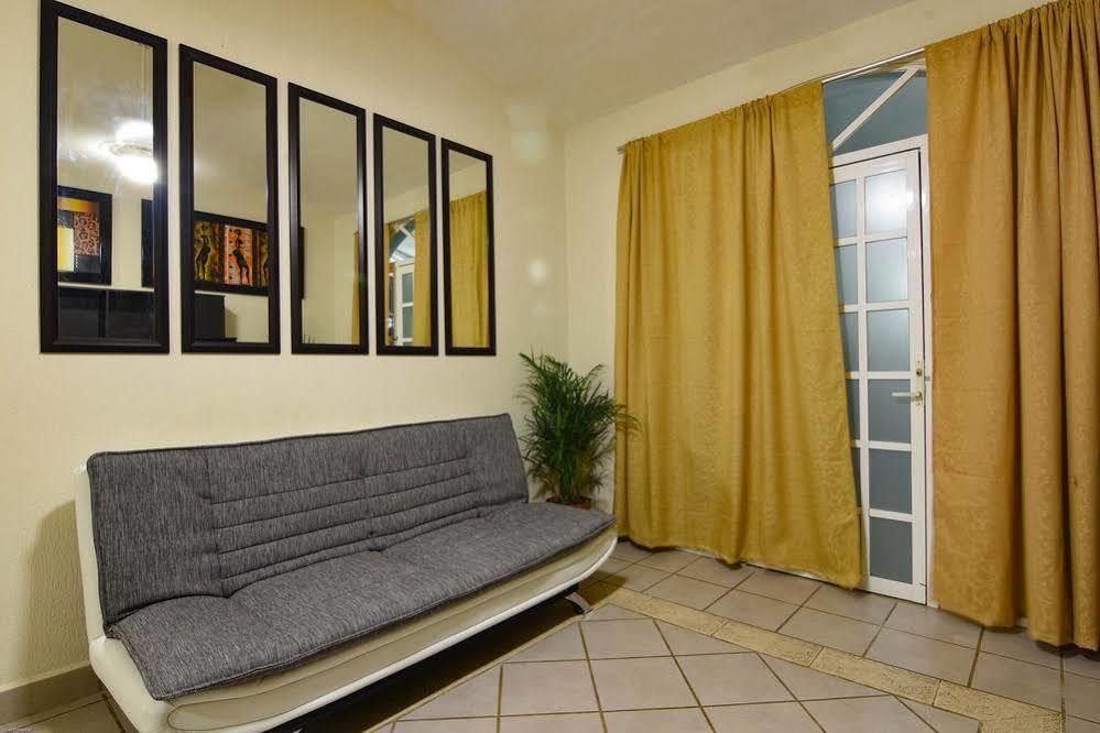 Tulipanes Cancun Exterior photo